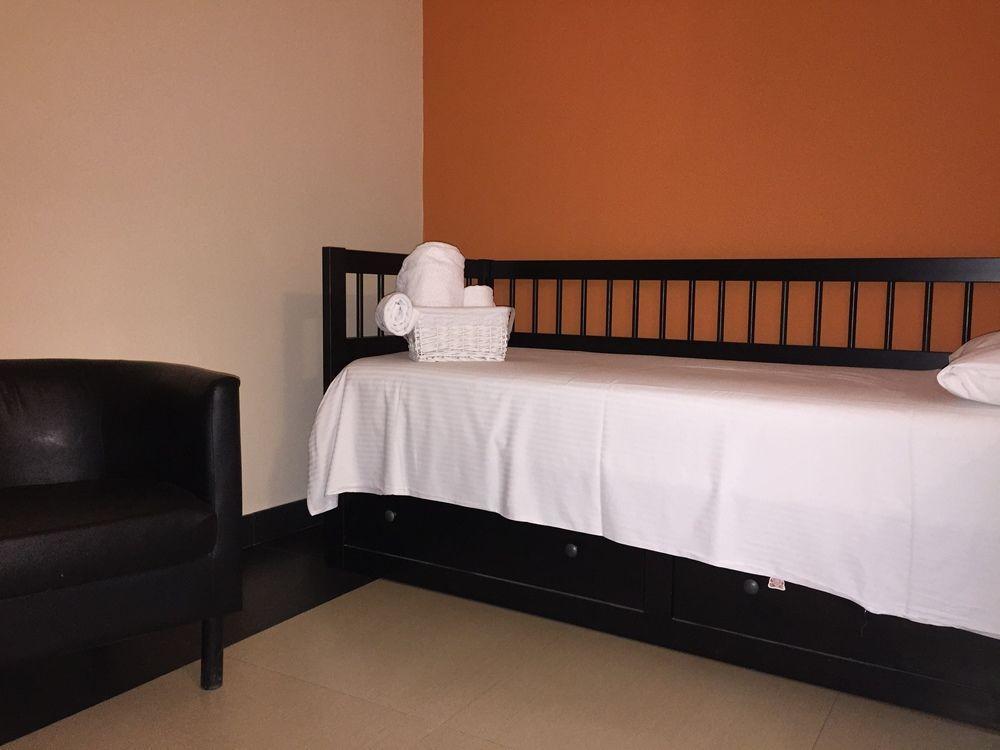 Plebiscito Apartment เนเปิลส์ ภายนอก รูปภาพ