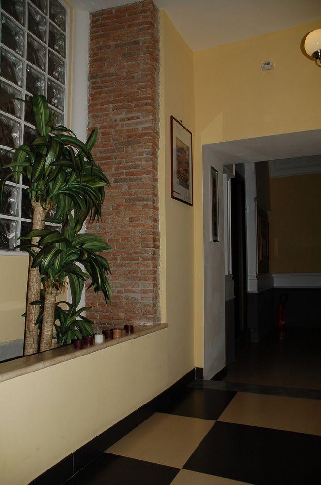 Plebiscito Apartment เนเปิลส์ ภายนอก รูปภาพ