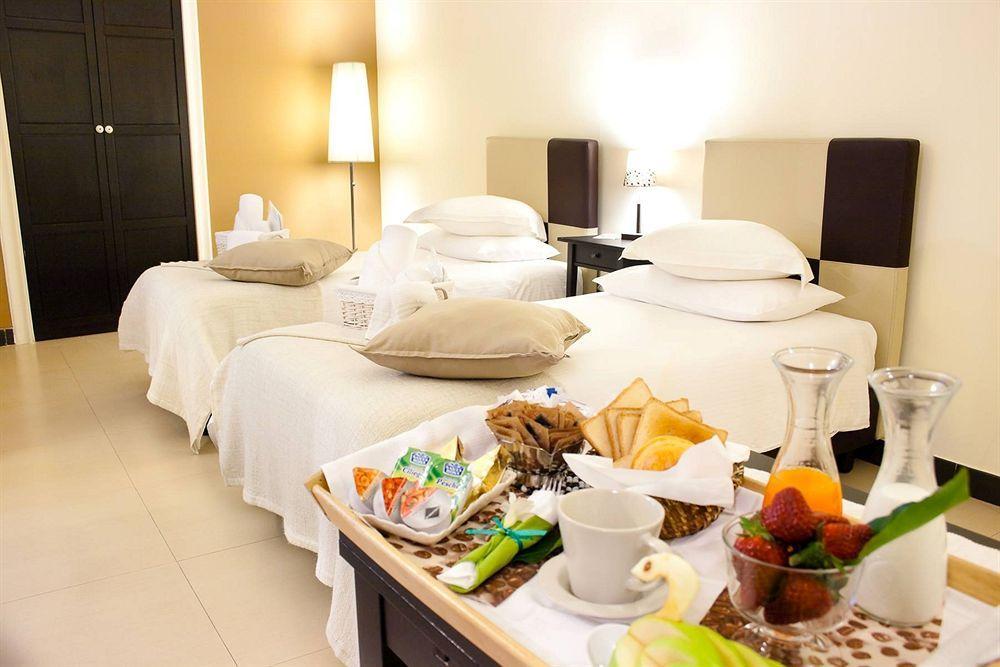 Plebiscito Apartment เนเปิลส์ ภายนอก รูปภาพ