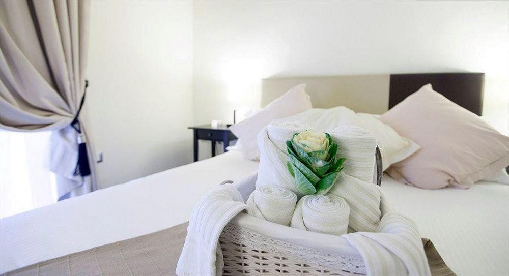 Plebiscito Apartment เนเปิลส์ ภายนอก รูปภาพ